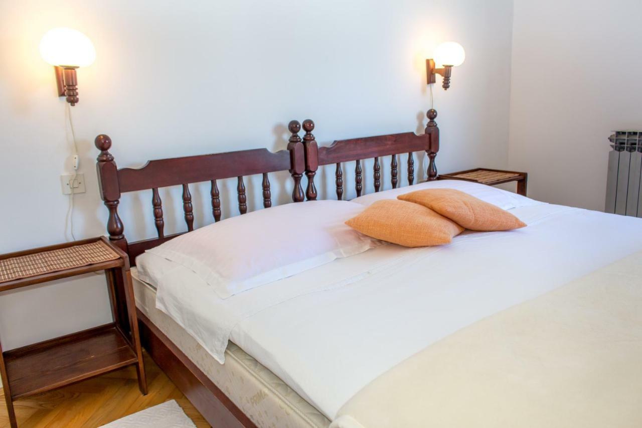 Appartement Apartman Mariolina à Krk Town Extérieur photo