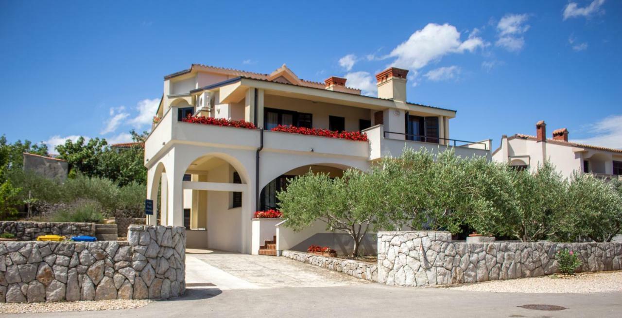 Appartement Apartman Mariolina à Krk Town Extérieur photo